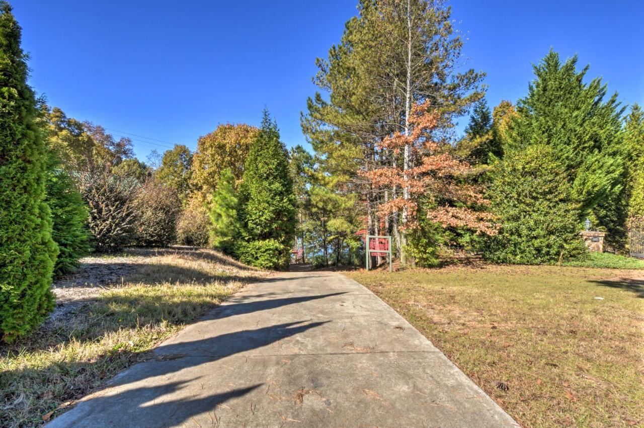 Lake Keowee Escape With Dock, Deck And Lake Access! Six Mile Zewnętrze zdjęcie